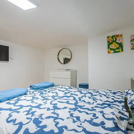 公寓 Cute Gallery Flat In Budapest, Autumn *